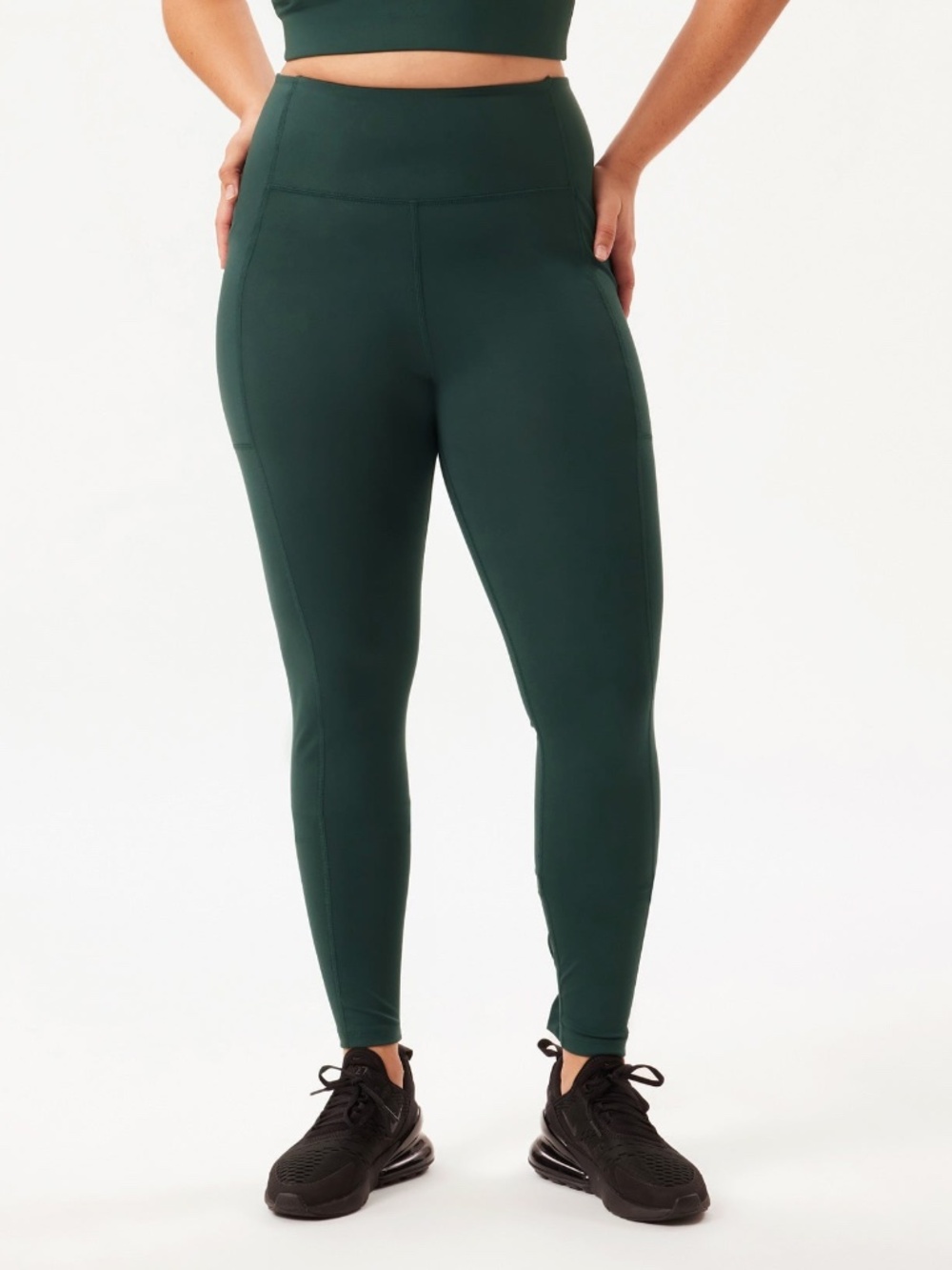 Girlfriend Collective Compressive Pocket Legging - M